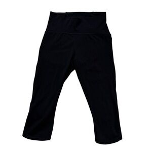 Lululemon Black Align High Rise Cropped Leggings 17” Mesh Side Inserts Size 6